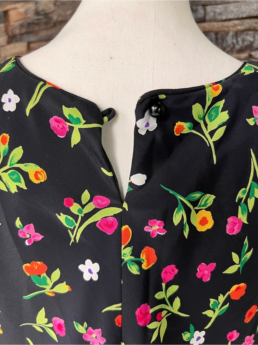 Black Floral Short Sleeve Swing Dress - Bright Pink, Red & Green Print - Picture 2 of 9
